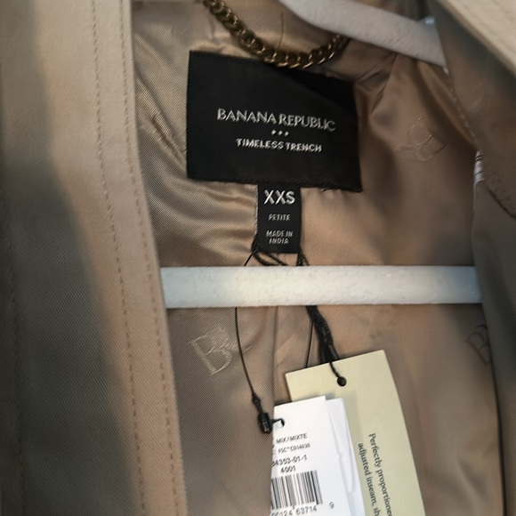 Trench - Picture 2 of 3